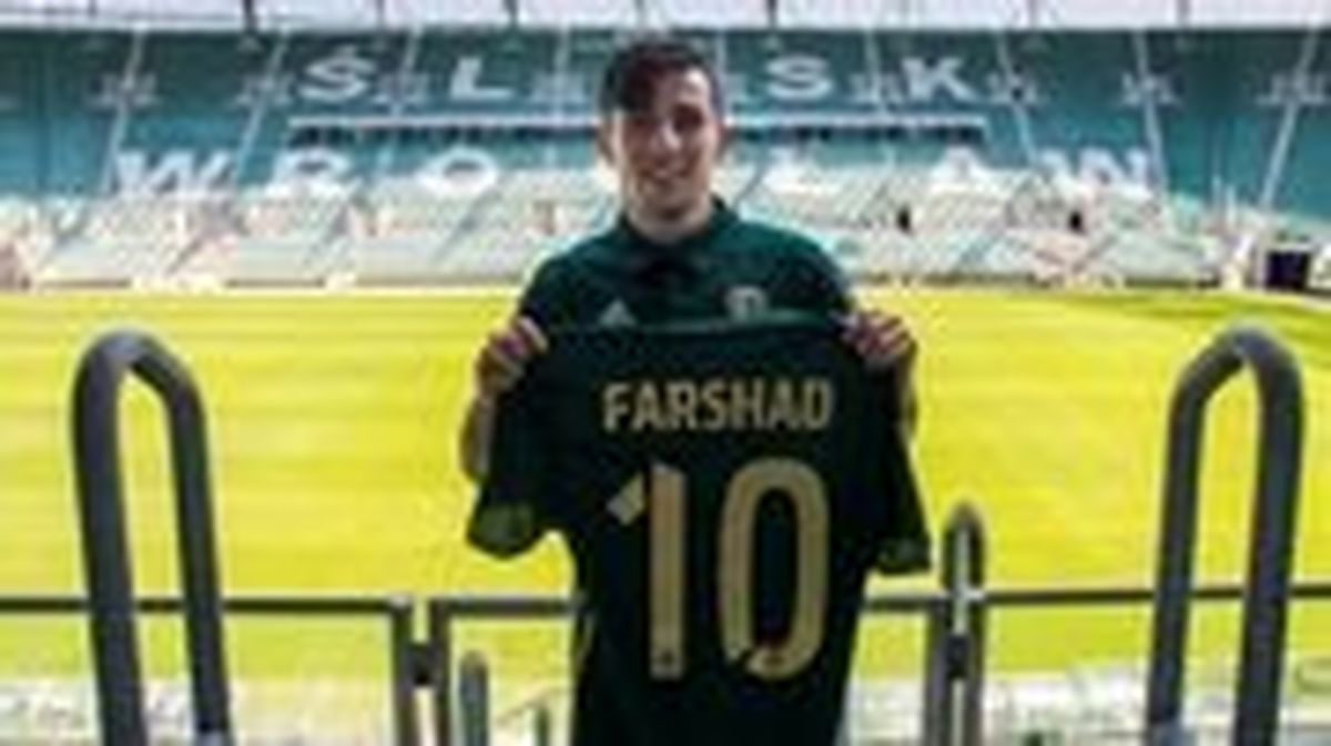 در شرایط بدی پرسپولیس را تنها گذاشتم/ هر زمان پرسپولیس من را بخواهد برمی‌گردم