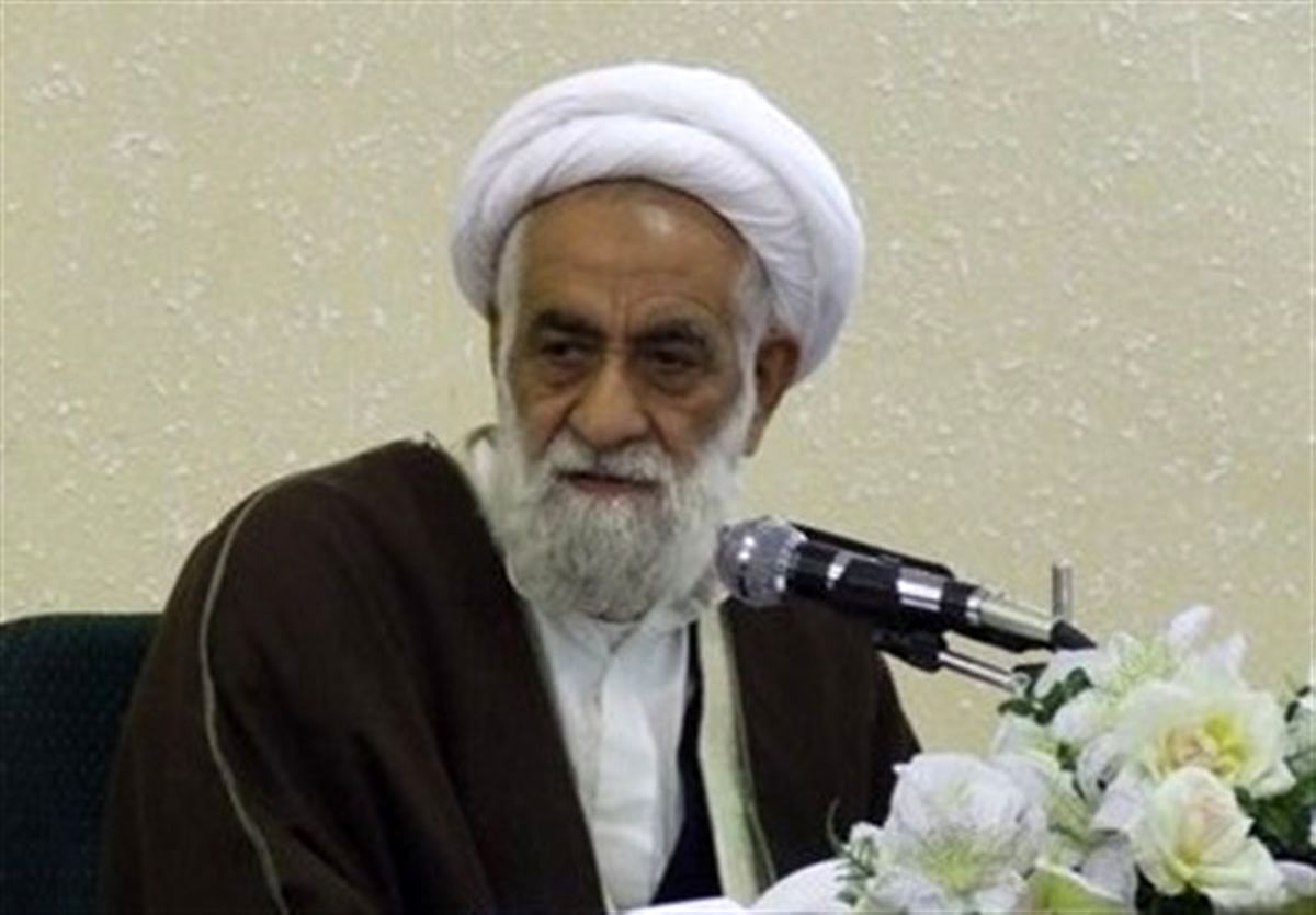 مراسم
بزرگداشت
آیت‌الله شرعی در قم برگزار شد 