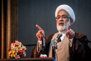 پرداخت بدهی شرکت نفت مهم تر از اعدام بابک زنجانی