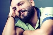 سلفی عباس غزالی با آسمان + عکس