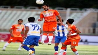 
اعتراض رسمی سایپا نسبت به ۶ تعویض پیکان
