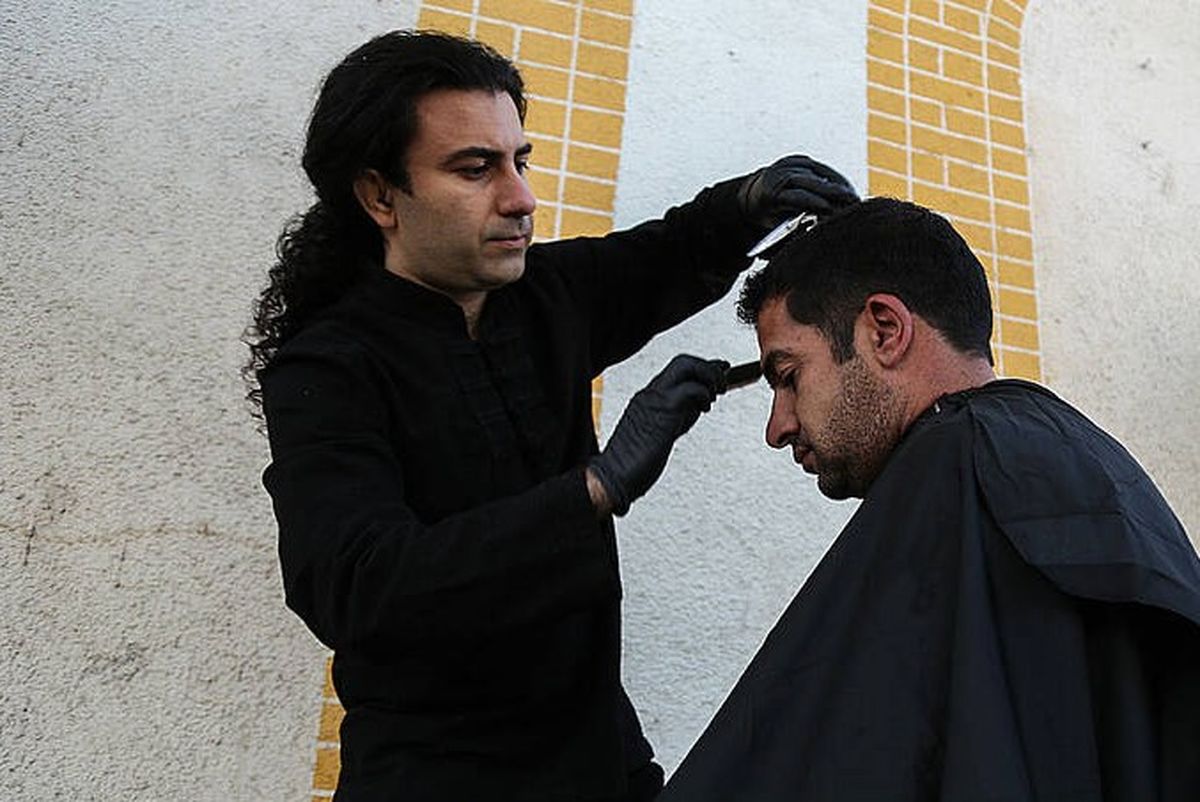 آرایشگر بامعرفت/ عکس