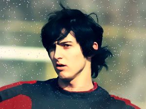 جشن تولد 27 سالگی سردار آزمون در کنار خانواده /عکس