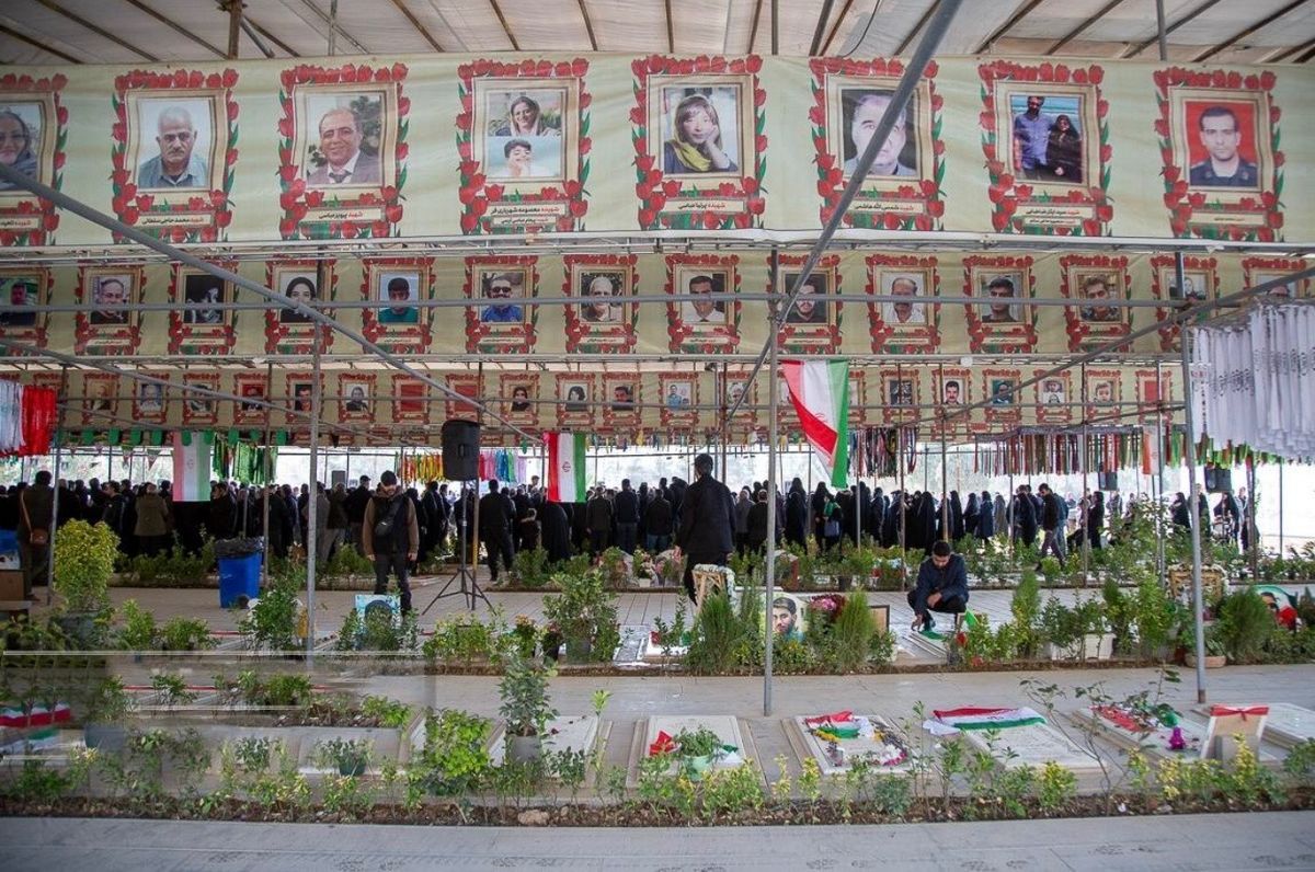 "قطعه ۴۲"؛ تکه ای از قلب ایران
