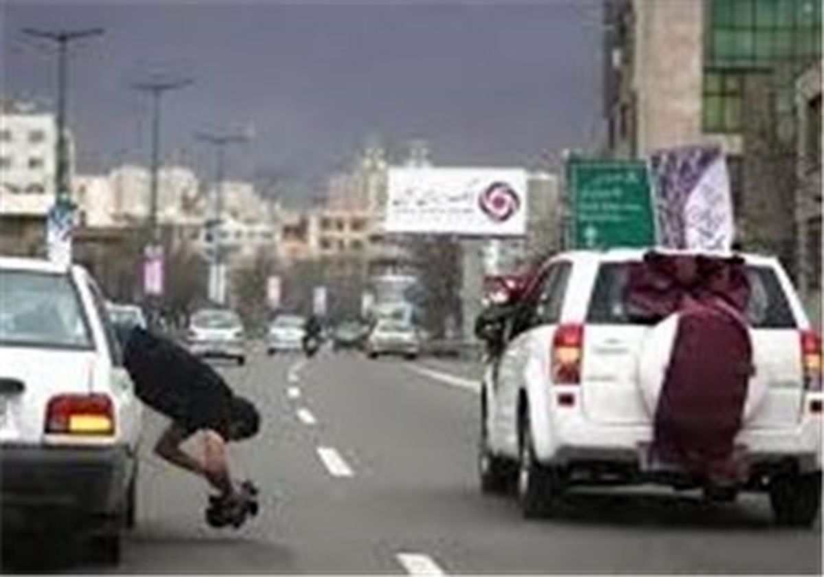 برخورد زنجیره‌ای ۱۸ خودرو در کاروان عروسی