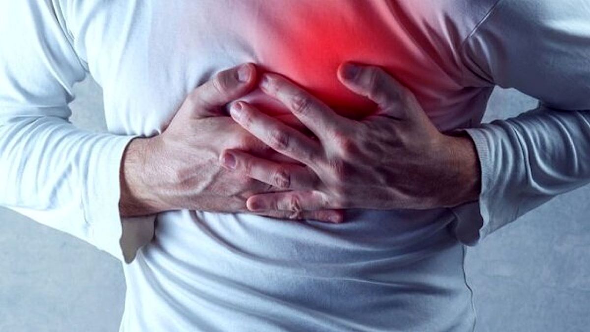چه زمانی تپش قلب باید فورا بررسی شود؟

