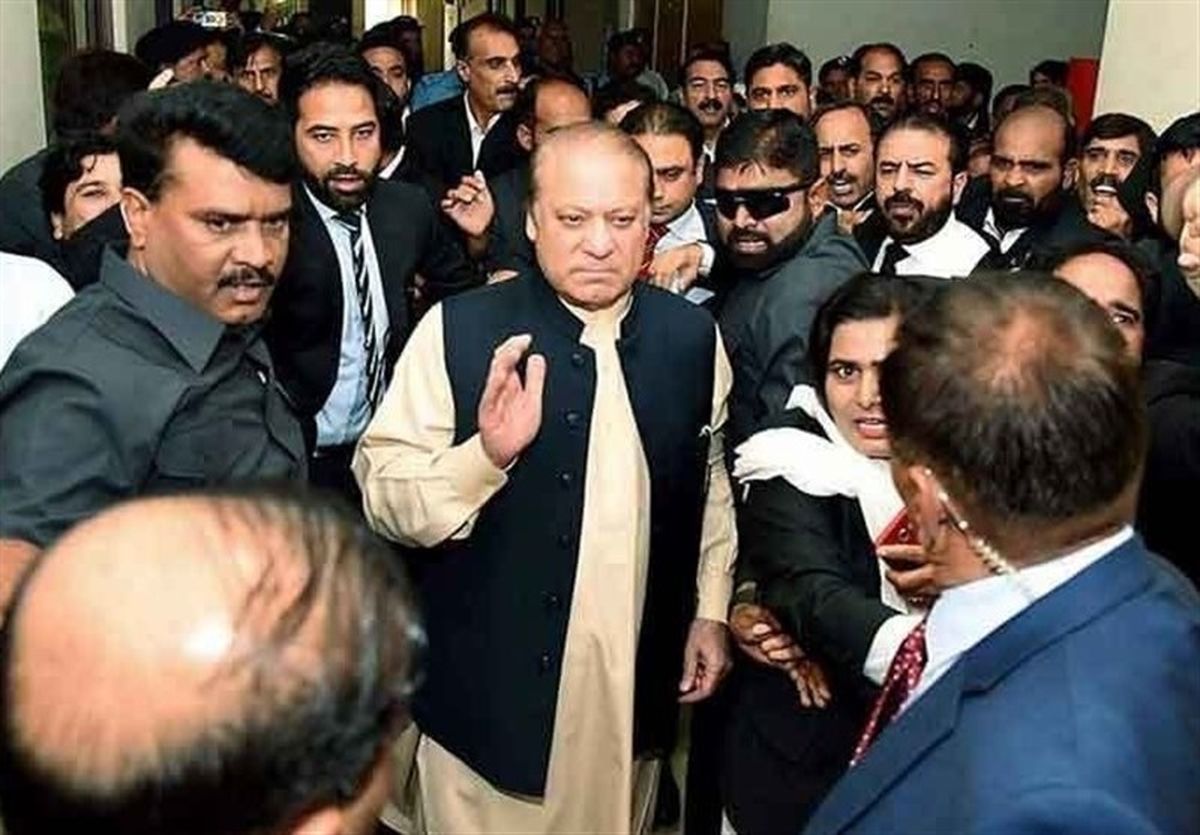 نواز شریف با دخترش دستگیر شد