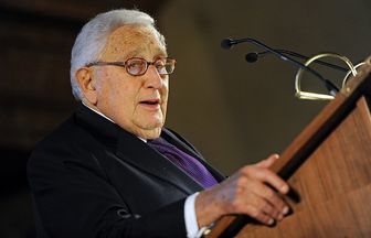 هشدار کیسینجر درباره جنگ میان قدرت های بزرگ