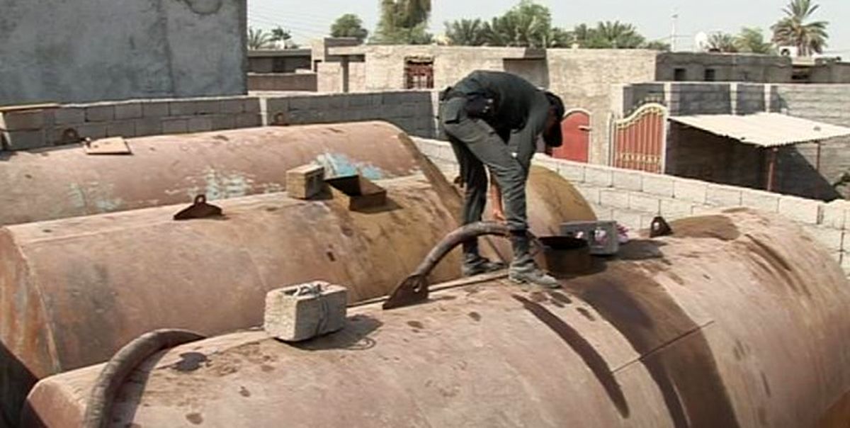 لوله کشی در کف دریا برای قاچاق سوخت