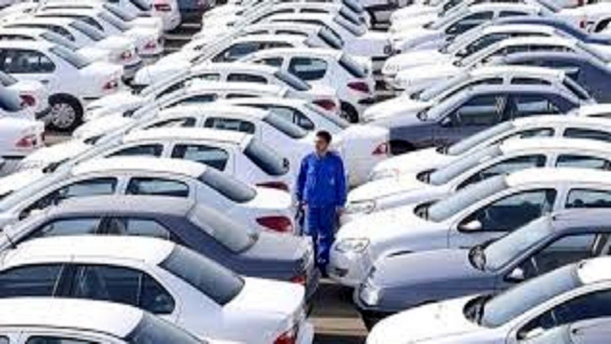 
قیمت خودرو در بازار آزاد در ۲۰ اسفند ۱۴۰۰
