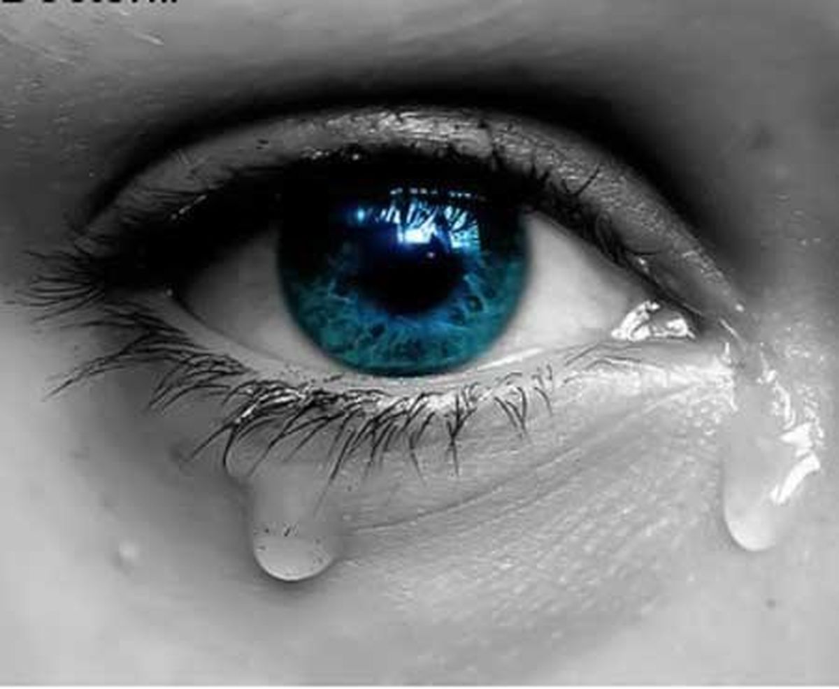 علت اشک ریزش در این روزها 