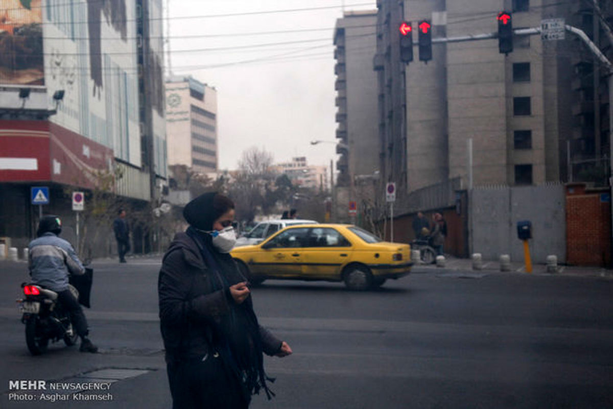 تهران در شرایط ناسالم آب و هوایی