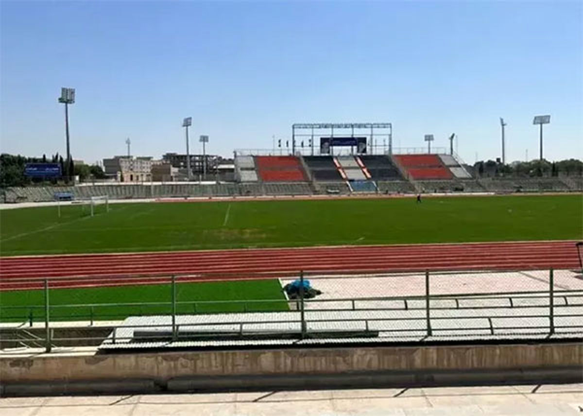 وضعیت بد چمن ورزشگاه شهر قدس بازیکن استقلال را مصدوم کرد