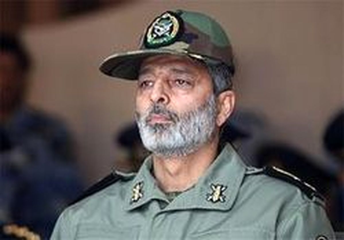 بازدید فرمانده ارتش از اردوی تیم «اربابان سلاح» 