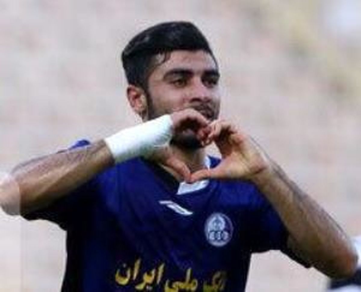  مهاجم استقلال خوزستان قراردادش را فسخ کرد