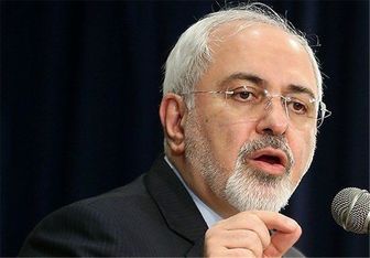 واکنش ظریف به سخنرانی ترامپ: آمریکا از دیکتاتورها و تندروهای منطقه ما حمایت میکند