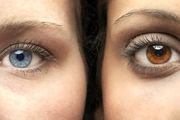آرزوی چشم رنگی؛ انتخاب بین نابینایی و زیبایی
