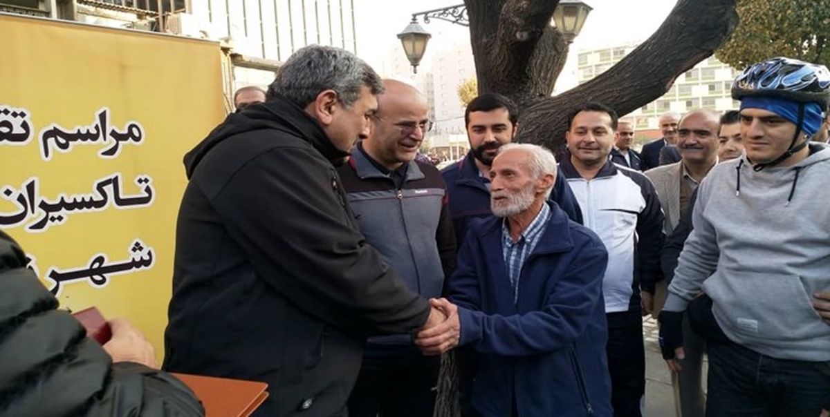 تقدیر حناچی از راننده تاکسی امانت دار