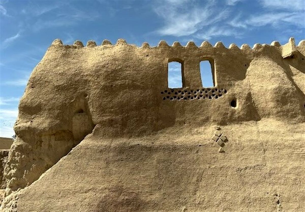 قلعه تاریخی ایران در ماجرای مرزی پاکستان آسیب دید؟