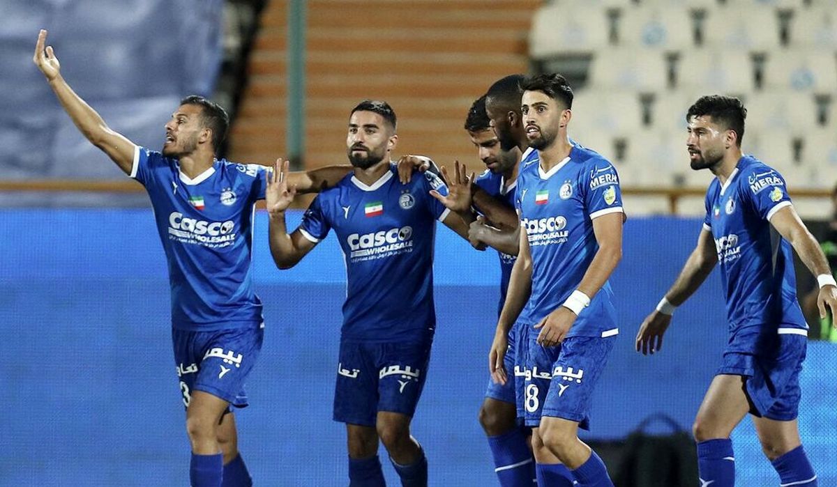 مهاجم استقلال از انگلیس می‌آید
