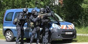 پرواز بالگردها و عملیات نیروهای ویژه فرانسه 