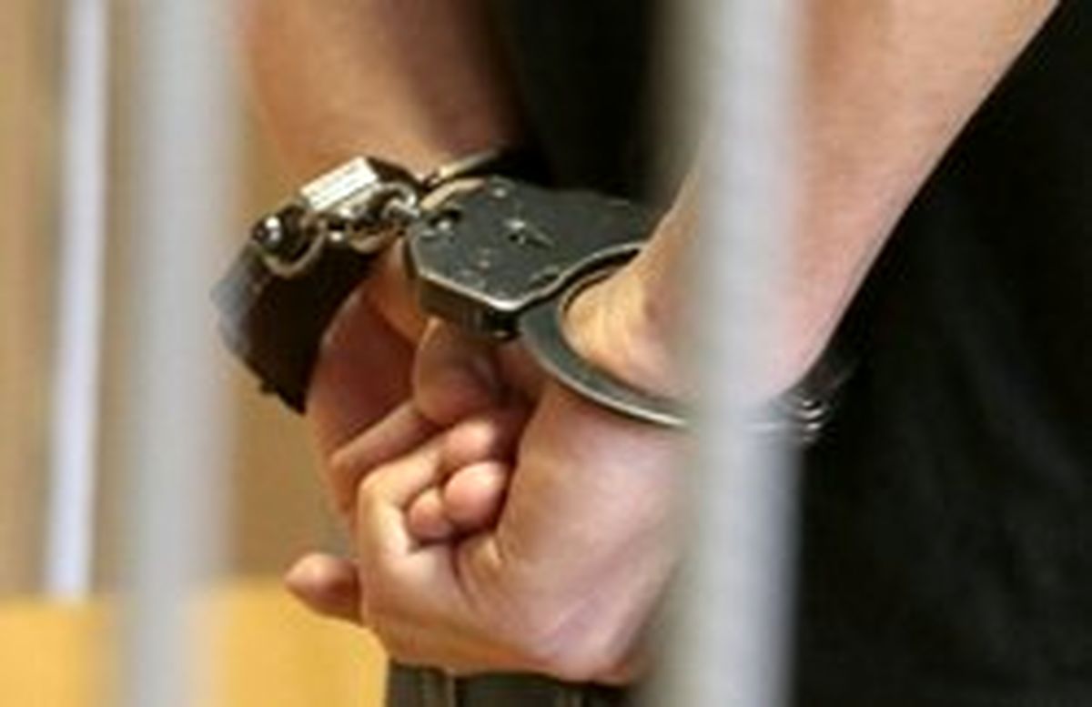 خرده فروش مواد با یک کیلو هروئین در مخفیگاهش دستگیر شد
