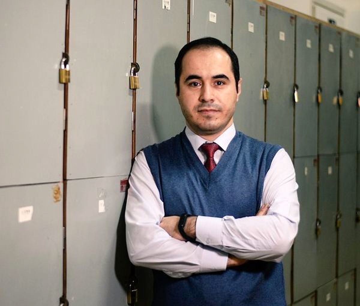 حسین رونقی بازداشت شد
