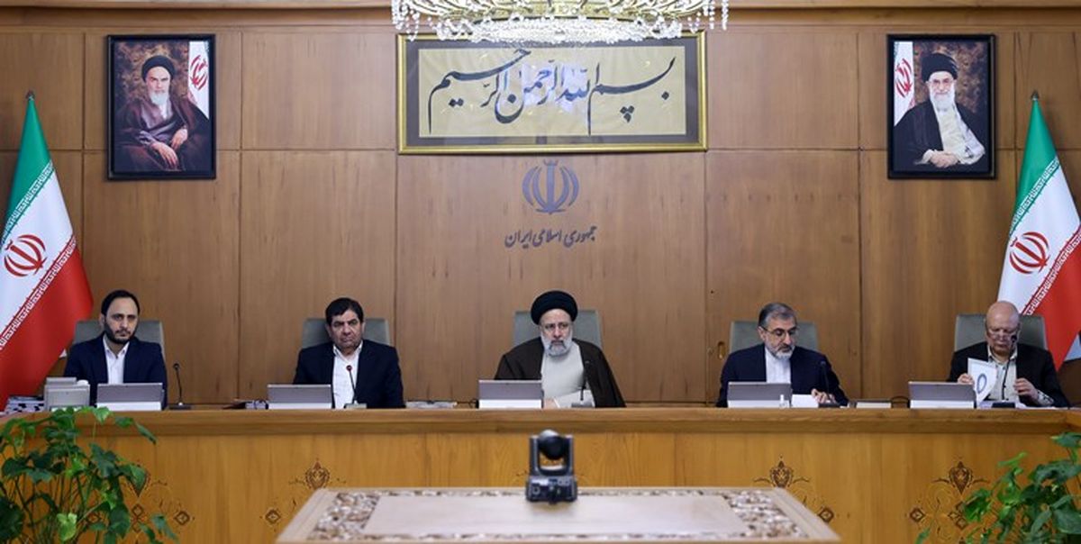 رئیسی: وزیر کشور موضوع مسمومیت دانش‌آموزان را ریشه‌یابی کند
