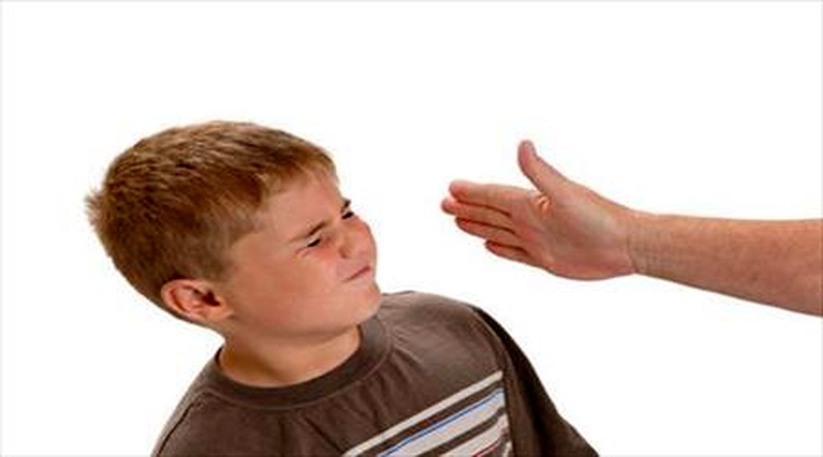 آیا معلم حق توهین و تنبیه دارد؟
