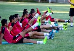 حریف پرسپولیس میزبان ذوب آهن در مشهد
