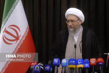 حضور شخصیت های سیاسی در مرحله دوم رای گیری چهاردهمین دوره انتخابات ریاست جمهوری/گزارش تصویری