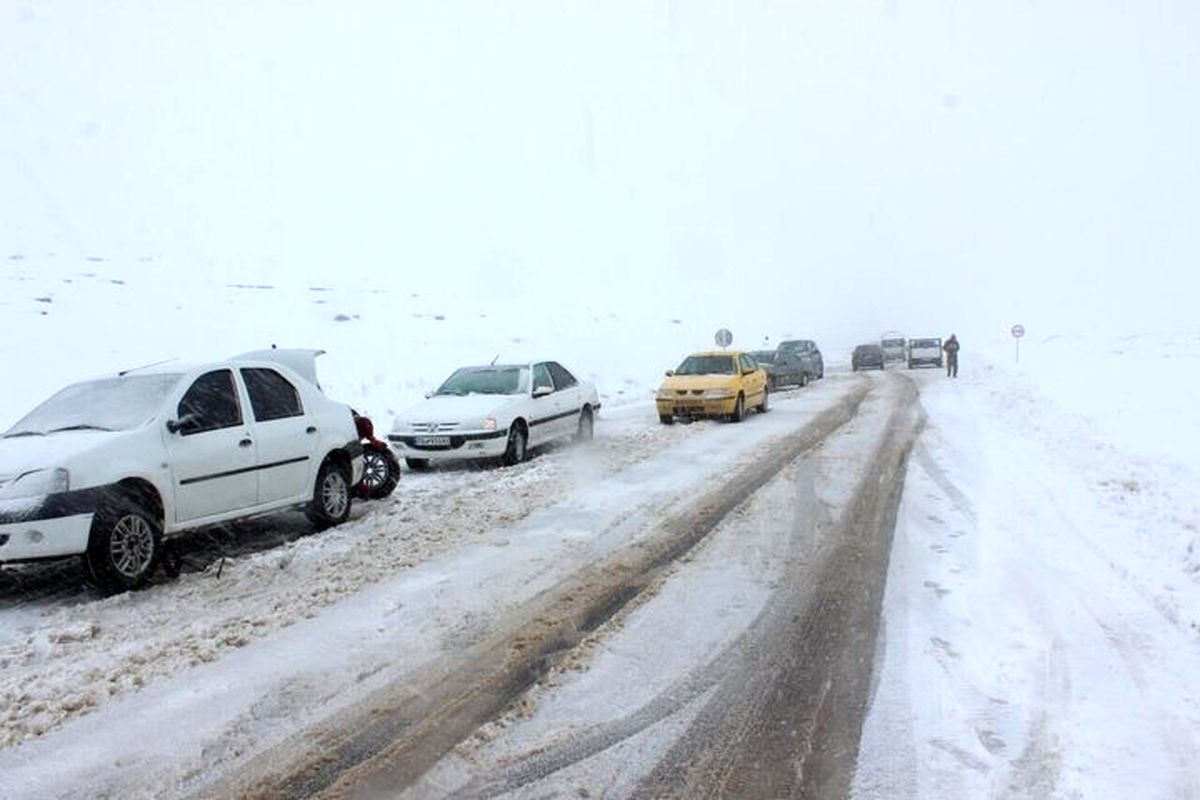 جاده برفی زیبای هراز+عکس