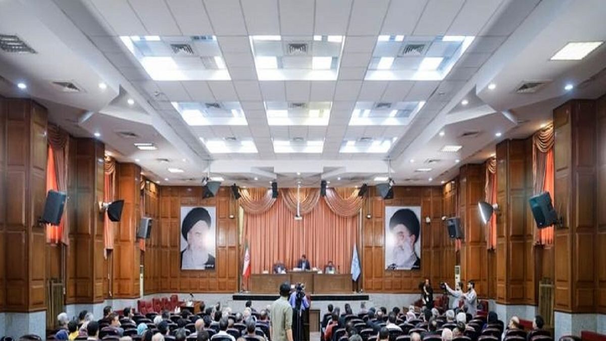 دادگاه رسیدگی به پرونده متهمان ریگان خودرو برگزار شد/ اذعان متهم پرونده به خرید سهام از طریق پرداختی‌های مردم
