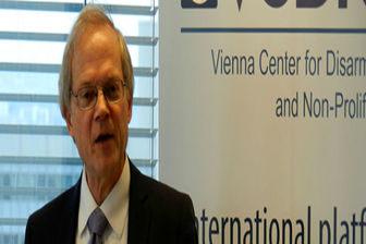 اسرائیل به دنبال کند کردن فعالیت هسته ای ایران است