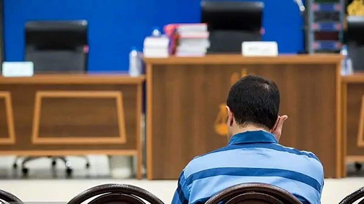 ۱۰۰ ضربه شلاق برای خواستگار سمج
