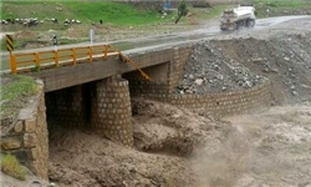 سیل با گذشت 8 روز همچنان می تازد