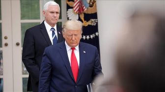 پنس آنقدرها هم که ترامپ فکر می‌کرد "فرمانبردار" نبود