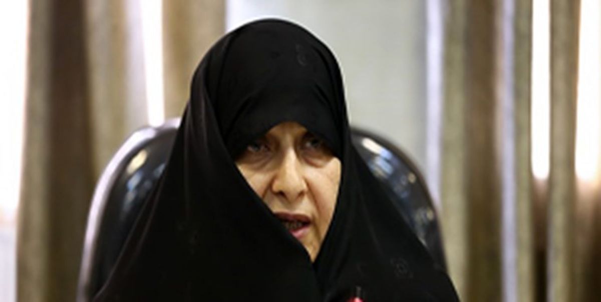 کبری خزعلی: به نفع لیست شورای ائتلاف نیروهای انقلاب کناره‌گیری می‌کنم