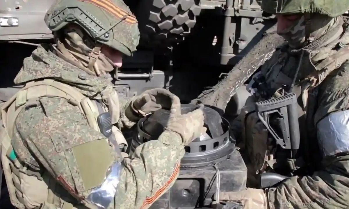 انگلیس: روسیه از بمب‌های دست‌ساز برای افزایش خسارت‌ها در اوکراین استفاده می کند