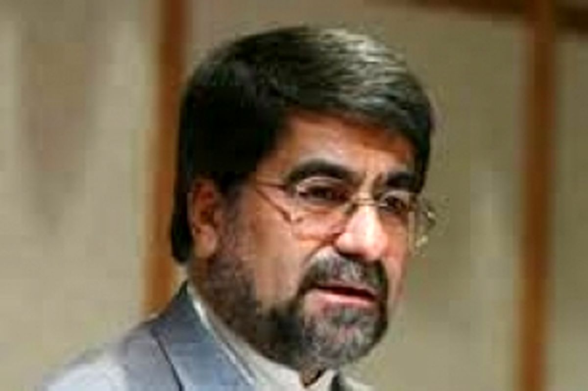 در مقابل مجوزها ایستادگی می‌کنیم
