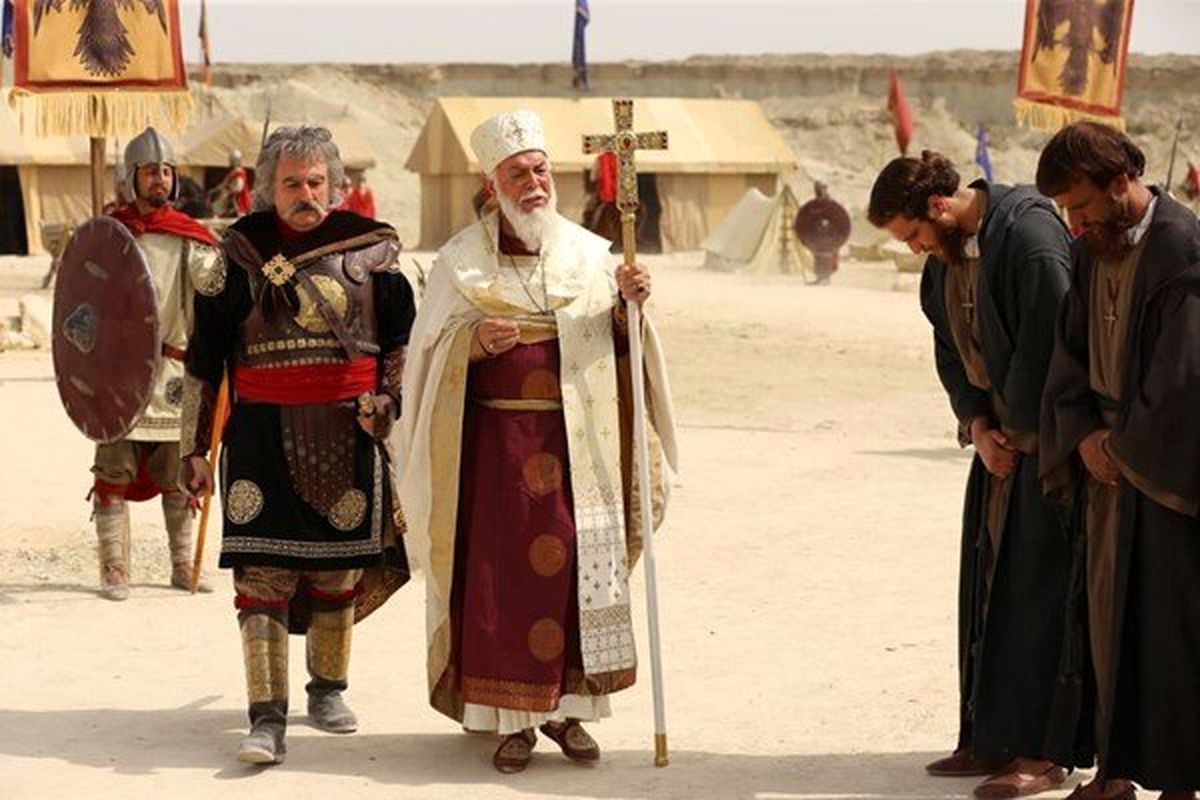 بازدید رئیس صداوسیما از پشت صحنه «سلمان فارسی»+ عکس