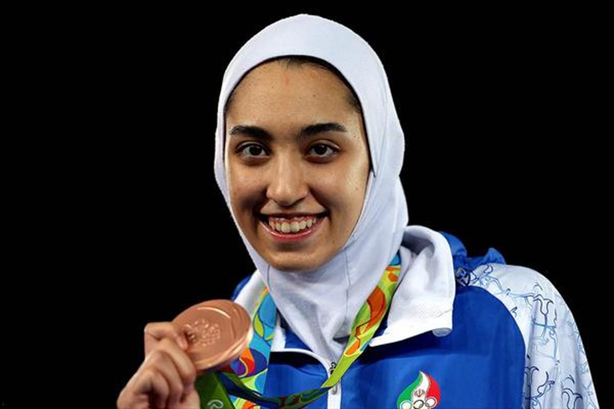 مبارزه جدید کیمیا علیزاده با عمه اشرف !
