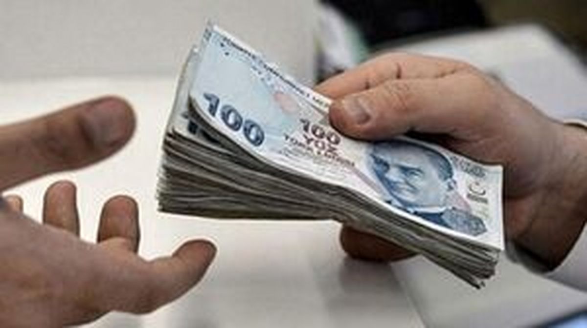 
حداقل دستمزد کارگر در ترکیه‌ 