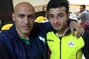 حق‌دوست رسما به استقلال پیوست