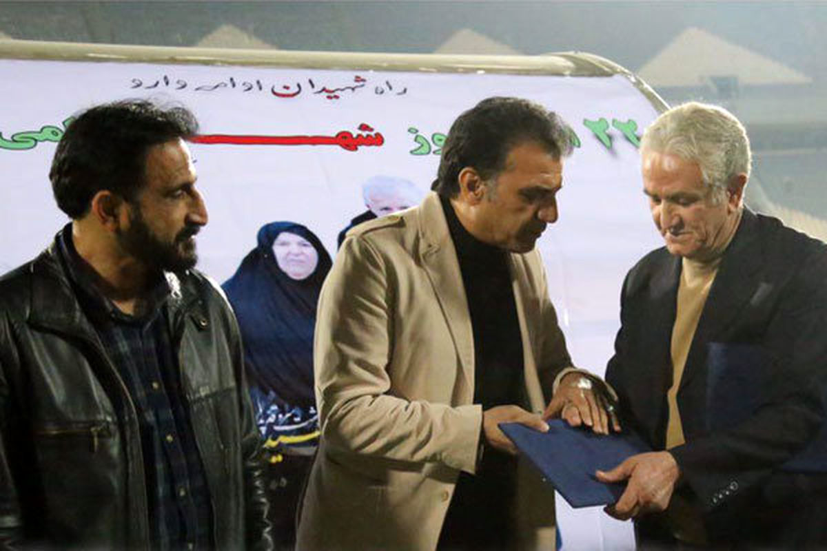 کلیدی ترین و بهترین خرید استقلال از نگاه پیشکسوت آبی پوشان