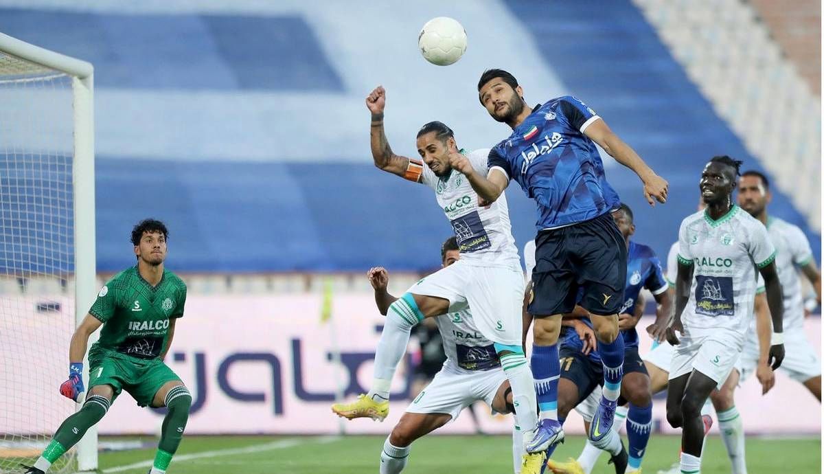  آلومینیوم اراک 0-1 استقلال/ استقلال هم امتیاز صدرنشین شد

