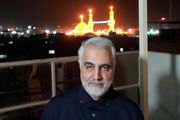 فرزند شهید خوشلفظ در آغوش سرلشکر سلیمانی/ عکس