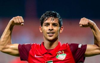 حمله شدید به سرمربی شباب الاهلی؛ تو ستاره استقلال را نابودی کردی!
