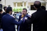 واعظی: «سپنتا نیکنام» می‌تواند به کار خود ادامه دهد