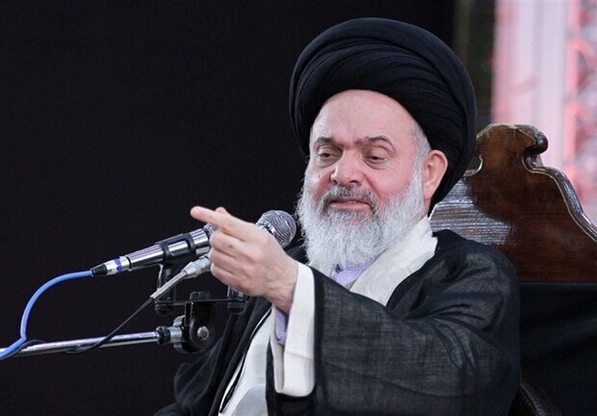 امام‌جمعه قم: ونزوئلا قطعا پیروز خواهد شد
